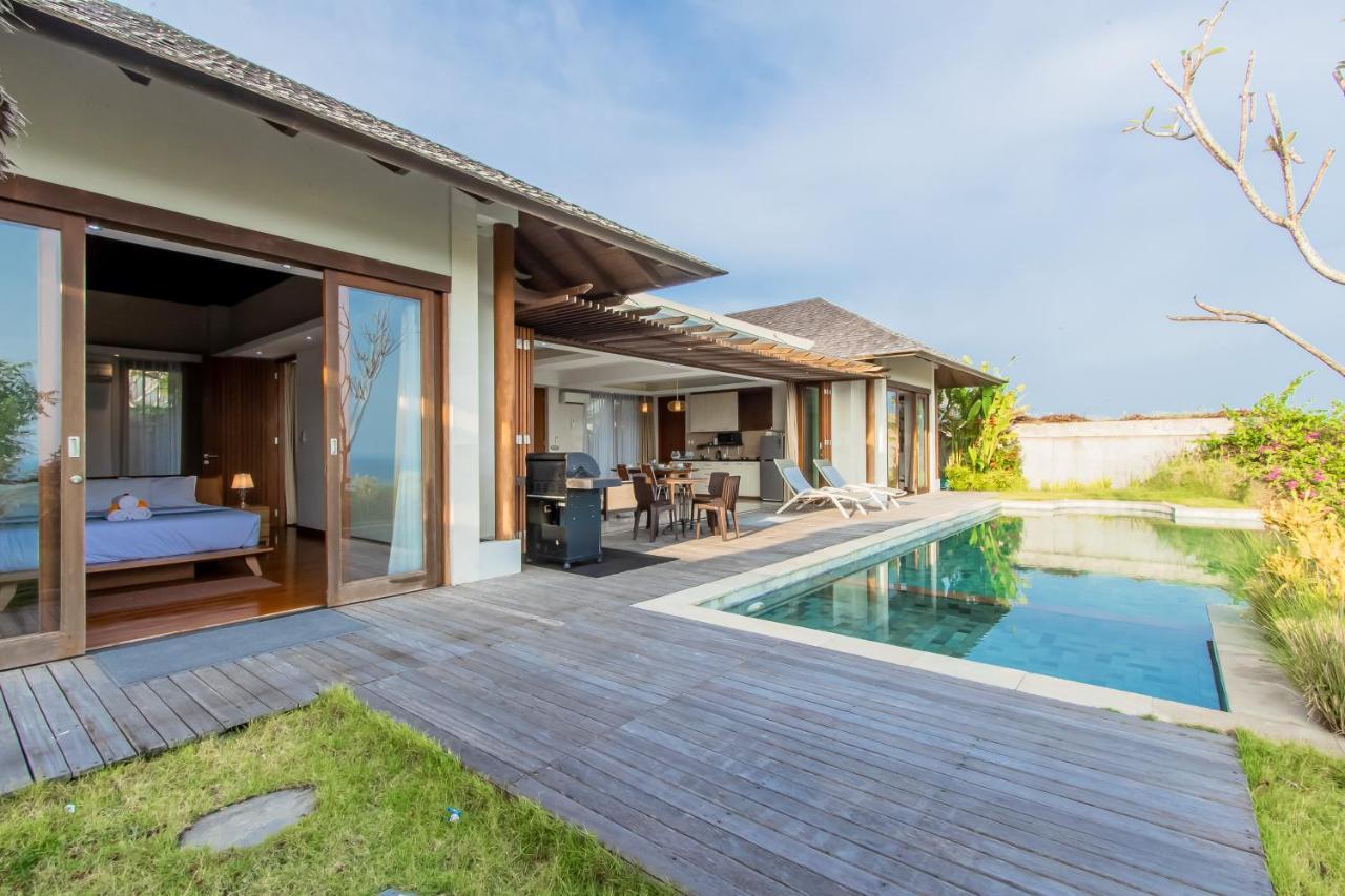 Villa VIVO E by Bali Prime Hospitality Ungasan Esterno foto