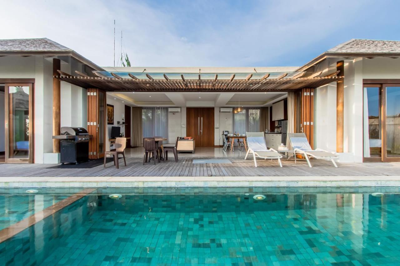 Villa VIVO E by Bali Prime Hospitality Ungasan Esterno foto