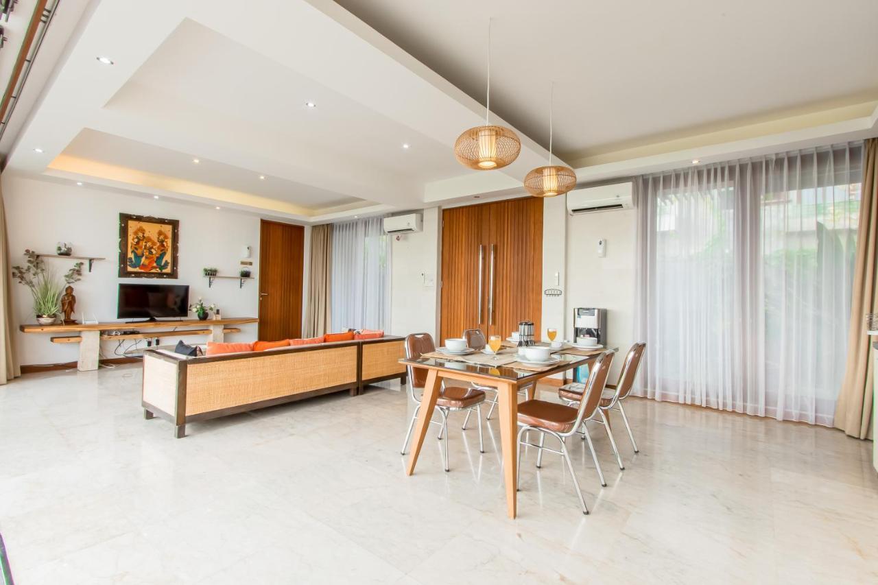Villa VIVO E by Bali Prime Hospitality Ungasan Esterno foto
